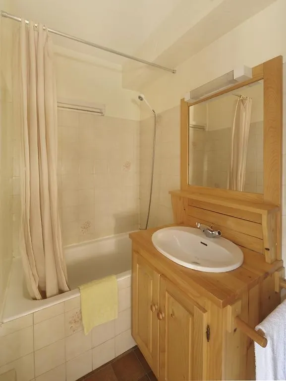 ** Aparthotel Location D'Appartements - La Residence La Clusaz France